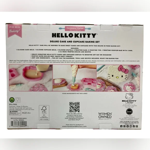 Hello Kitty Deluxe Complete Cake & Cupcake Baking Set - Picture 2 of 8